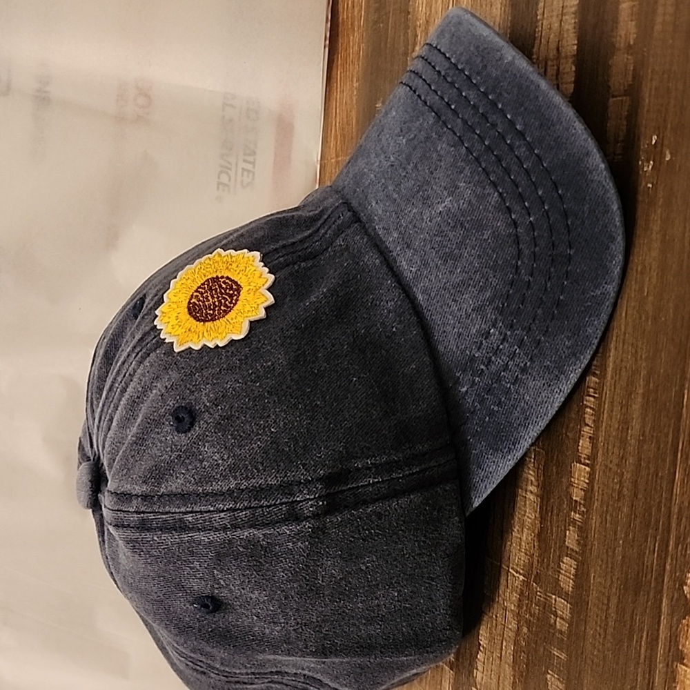 DARK GREY SUNFLOWER WOMENS Baseball CAP  Brand NEW BOUTIQUE Item ADJUSTABLE